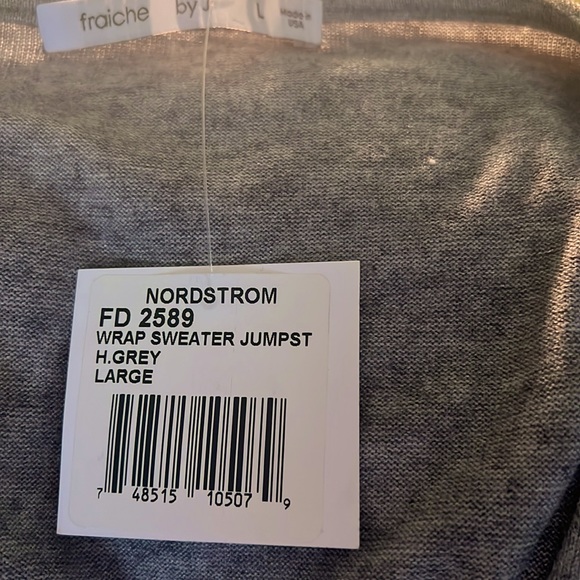 Fraiche by J, NWT, grey wrap sweater jumpsuit in large. - Picture 3 of 4